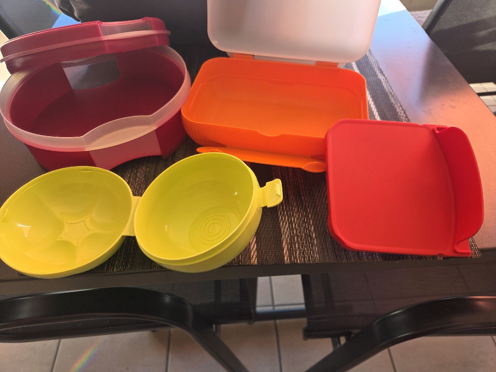 Tupperware Contenitori & Simili: Set Tupperware  – Usato da Bellinzona venduto da Debyy77 1