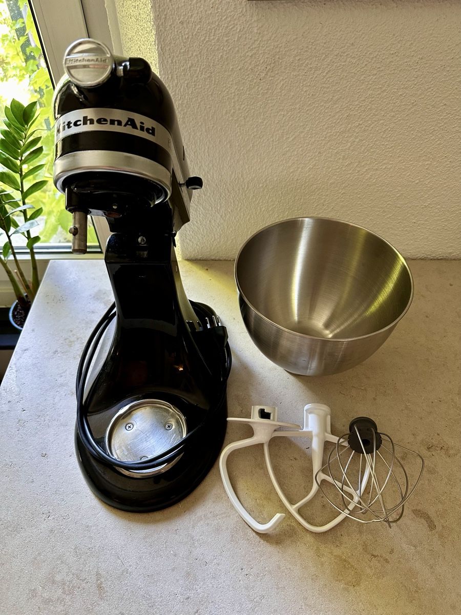 Kitchenaid Elettrodomestici da cucina: KitchenAid K 45 Classic black || Küchenmaschine – Usato da Winterthur venduto da parzival86 1