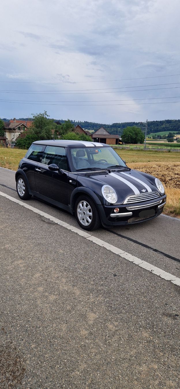 Mini Autos: Mini Cooper – D'occasion à Adlikon b.Regensdf par toptrade1 1