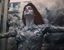 Autographe Sofia Bouttela  Format A4