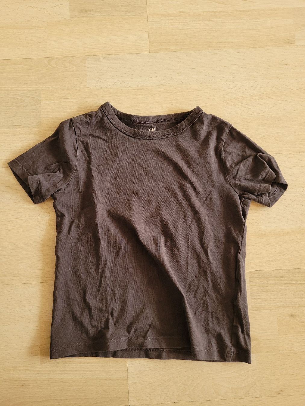 Camicie, T-shirt & Polo: T-Shirt gr. 110/116 – Usato da Inwil venduto da Flower2325