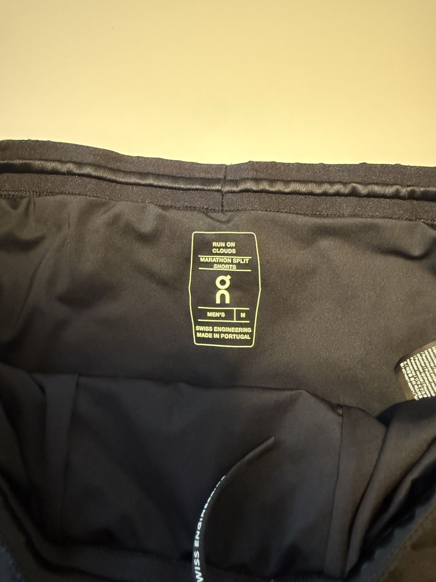 Pantaloni: On Splitshorts (M) – Nuovo (secondo la descrizione) da Bern venduto da Laufsport3000 2
