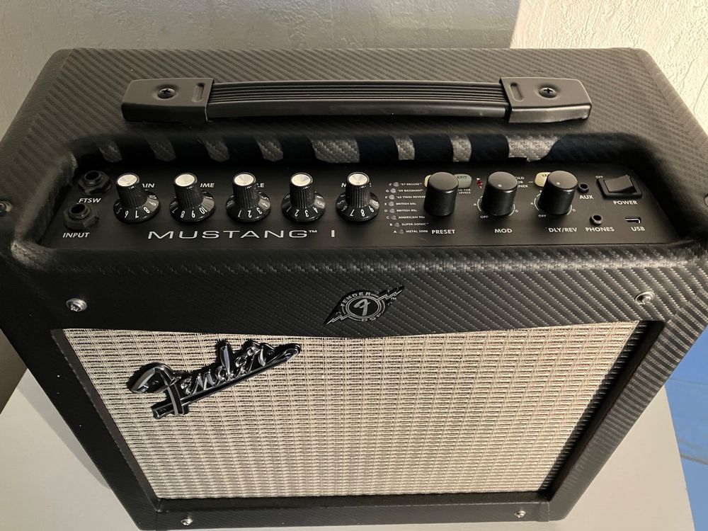 Fender Mustang I Gitarrenverstärker | Kaufen auf Ricardo