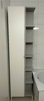 Ikea Badezimmerschrank mit offenem Regal