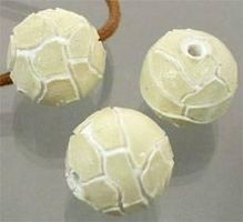 Perle Keramik   gebrochener Effekt     gelb-beige   19 mm