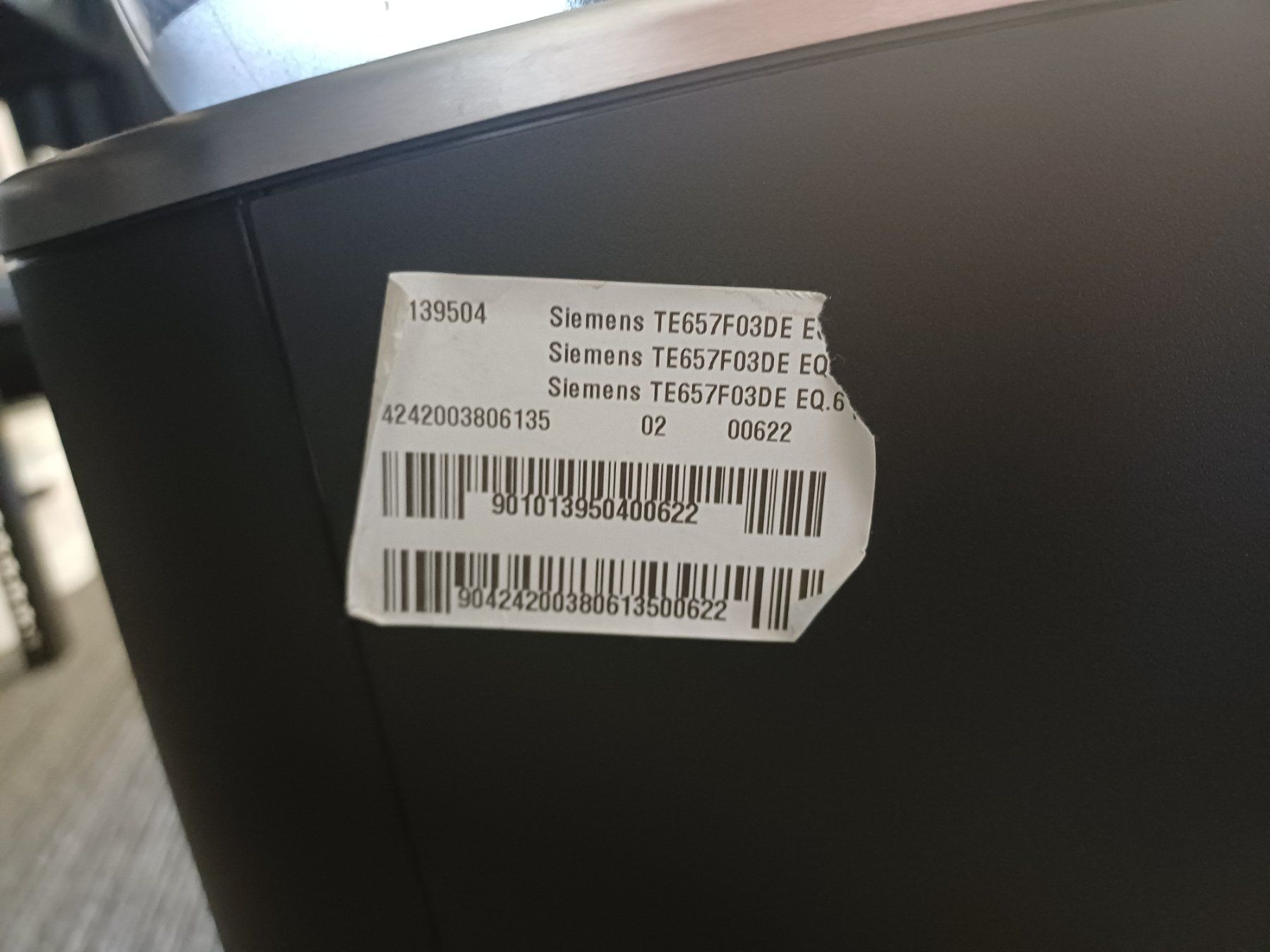 Siemens Kaffeemaschinen & Espressomaschinen: Siemens EQ.4 plus extraKLASSE Kaffeevollautomat – Gebraucht aus Wetzikon ZH von simi-90 4