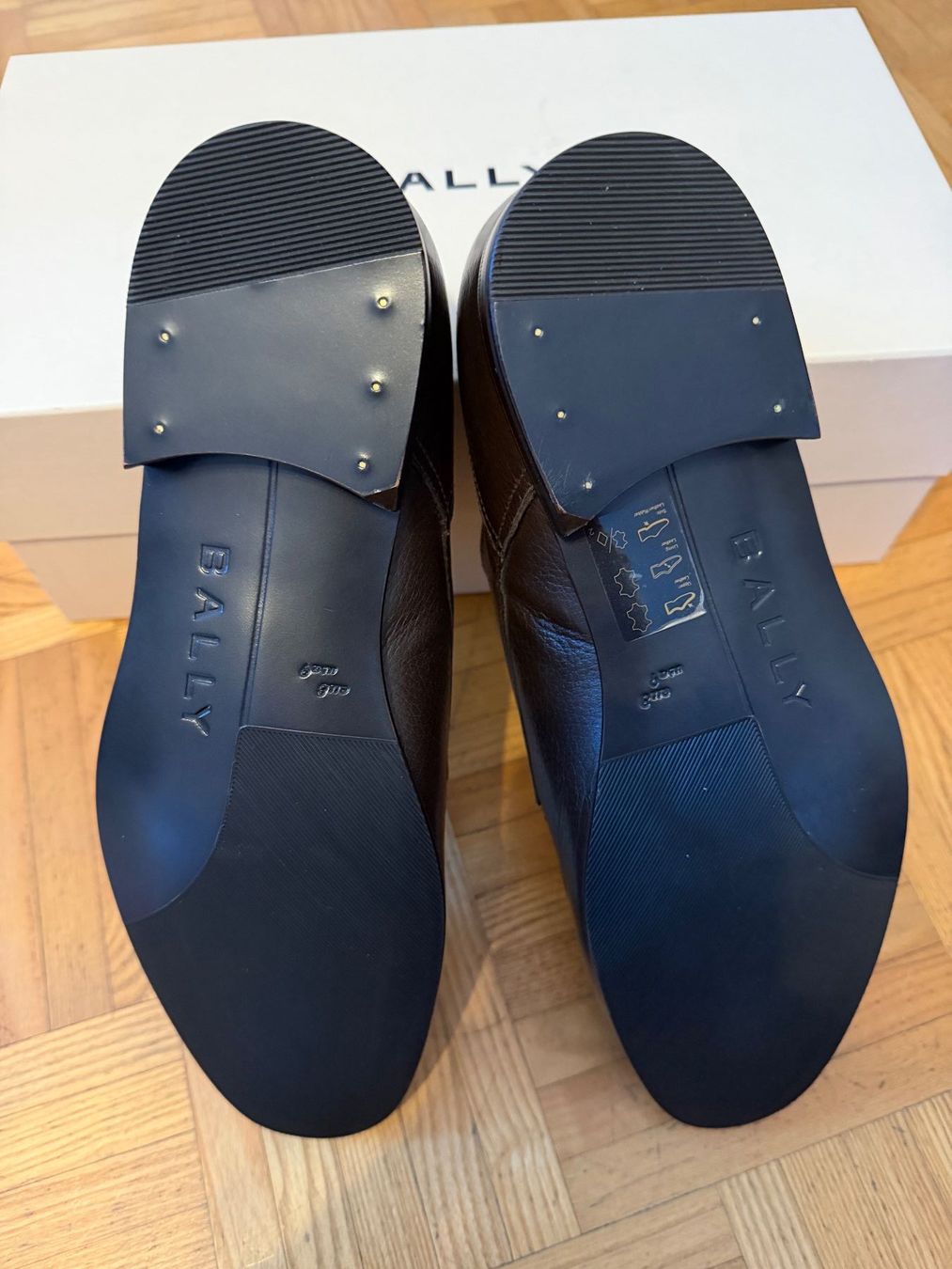 Bally Scarpe da uomo: Bally Saele Halbschuh,  Neu/Originalverpackt, EU 8F, braun – Nuovo e nell'imballaggio originale da bioggio venduto da lenny023 3