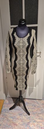Elegantes Kleid schwarz-beige Gr. S  Spitzen Optik WOLFORD