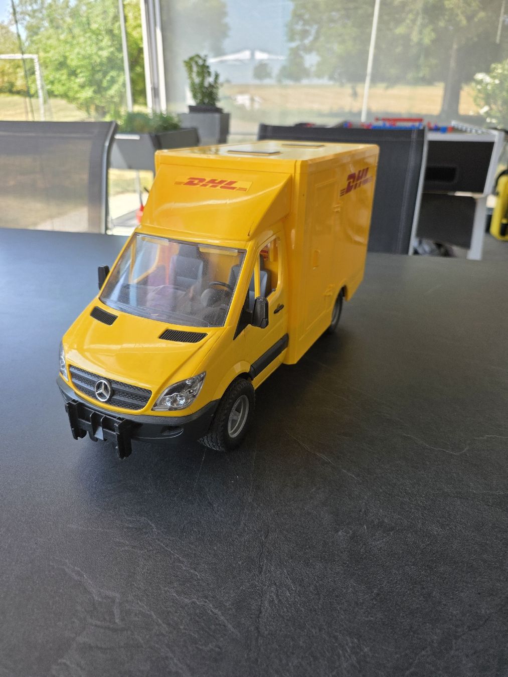 Spielzeuge: DHL Sprinter Spielzeug – Gebraucht aus Kloten von MichelleS 1