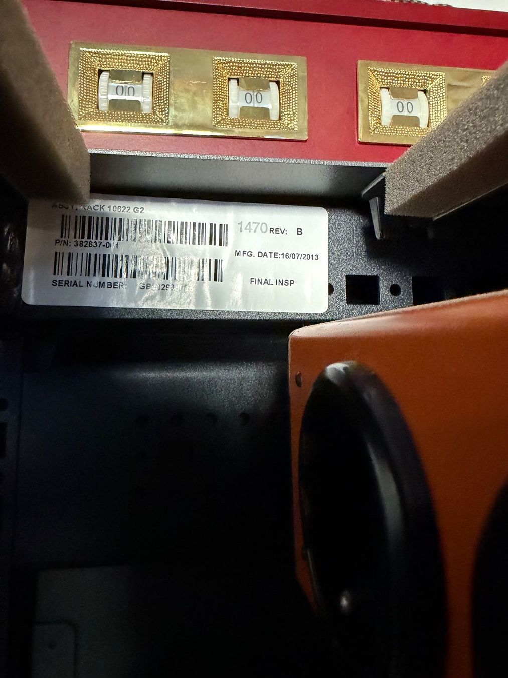 Hewlett Packard Racks & Cavalletti: HP Rack 10622 G2 Serverschrank – Usato da Dürrenäsch venduto da Duxel 2
