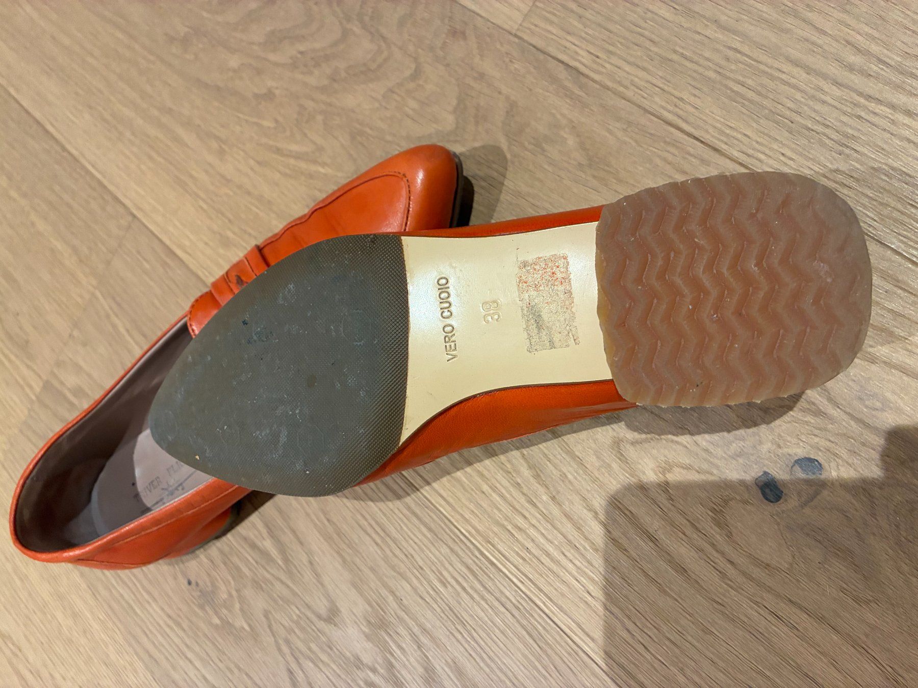 Scarpe da donna: Leder Schuhe – Usato da Würenlos venduto da cba_b9kw 1