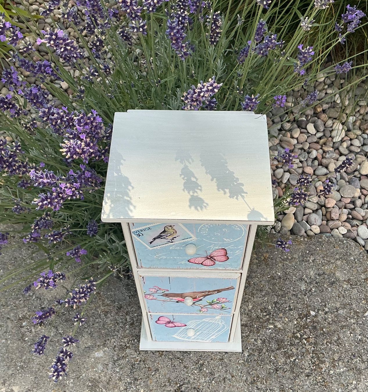 Toutes les décorations: CHICES DEKO KOMMÖDLI – D'occasion à Zell LU par Silvermemory 1
