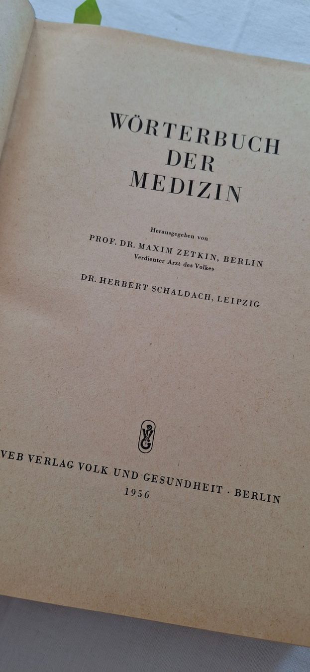 Libri: Medizinbuch – Usato da Lachen SZ venduto da Isuma 1