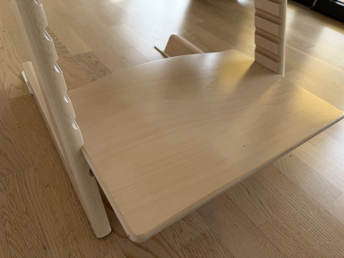 Stokke Seggioloni: Stokke Tripp Trapp Kinderhochstuhl – Usato da Wädenswil venduto da VZuerisee 5