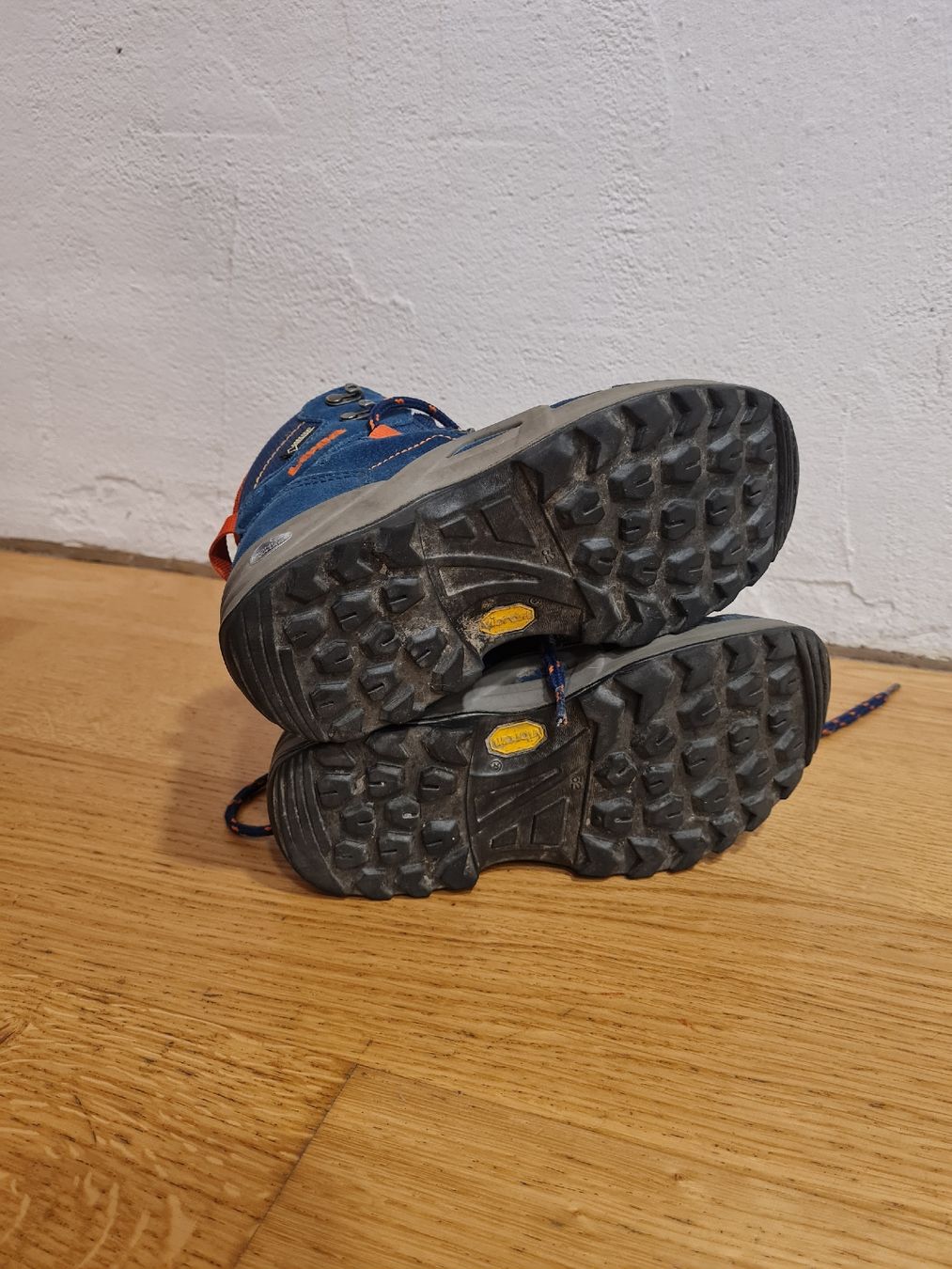 Lowa Scarpe per ragazzi: Wanderschuhe Lowa Mid Junior blau Grösse 32  – Usato da Cazis venduto da kufisen01 3