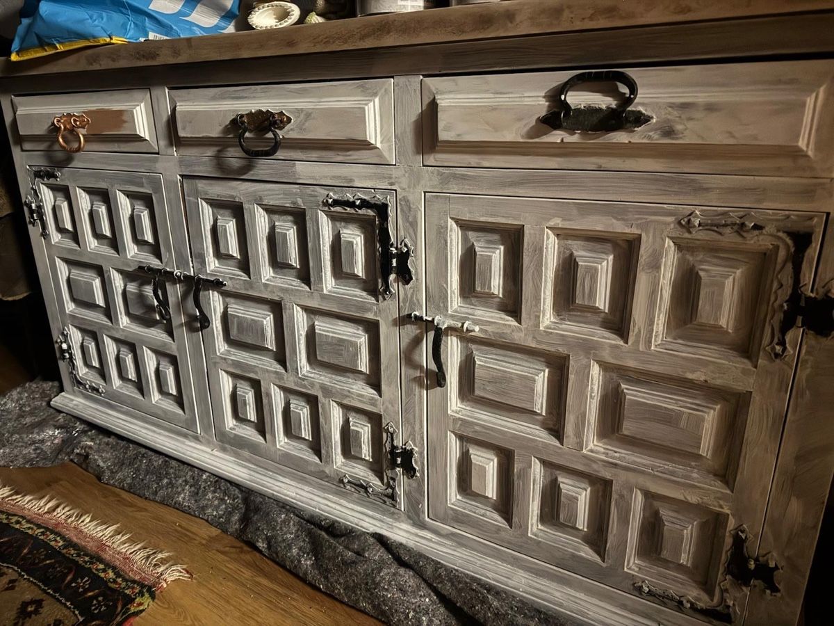 Credenze: Restauriertes Buffet  Sideboard Möbel  – Usato da Grindelwald venduto da eco_g98z 2