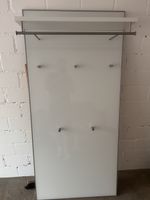 Garderobe Weiss Metall Haken Ablage gute Zustand