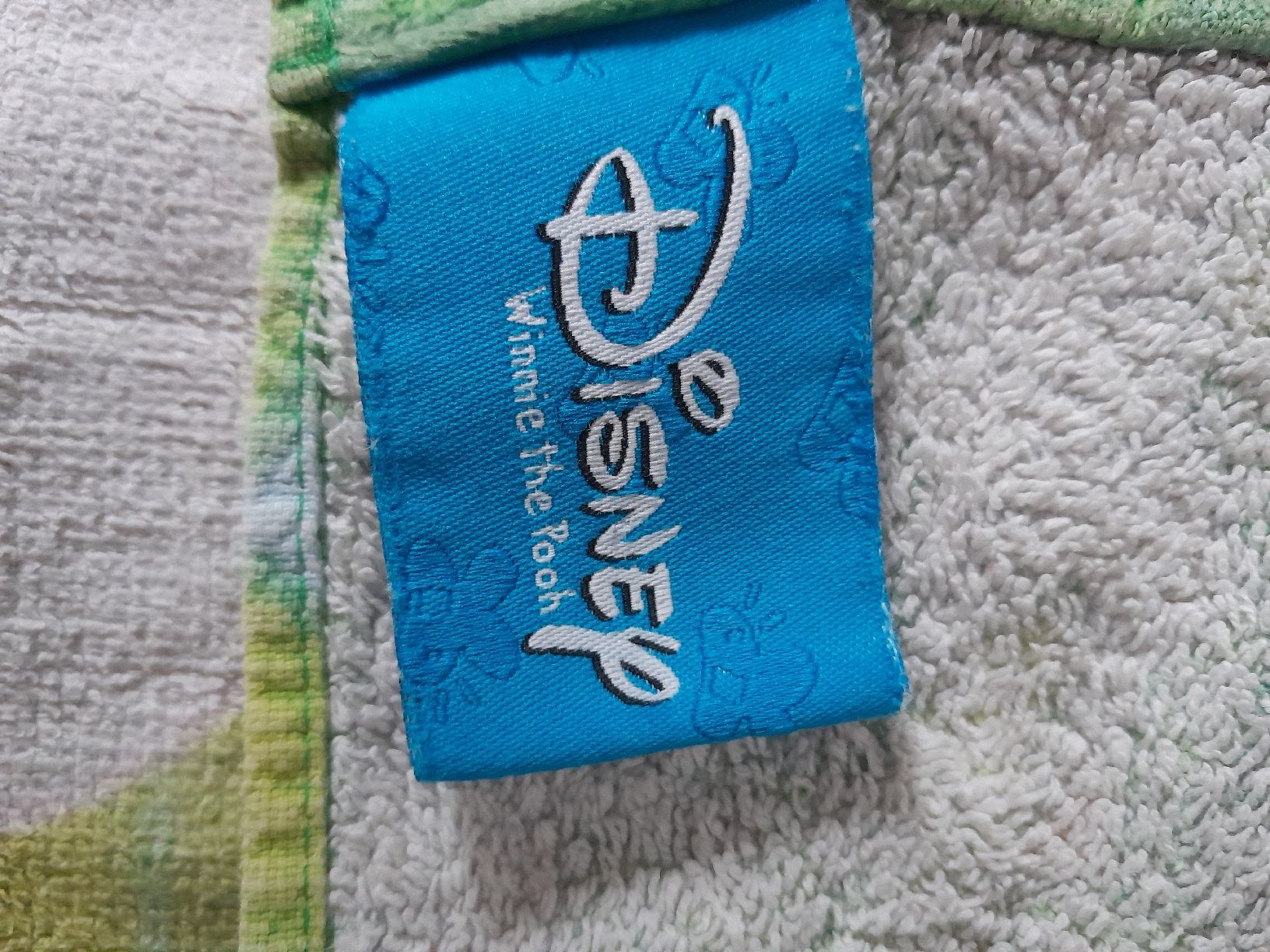Disney Teli da bagno: Badetuch Winnie The Pooh – Usato da Hüttlingen venduto da GittaV 4