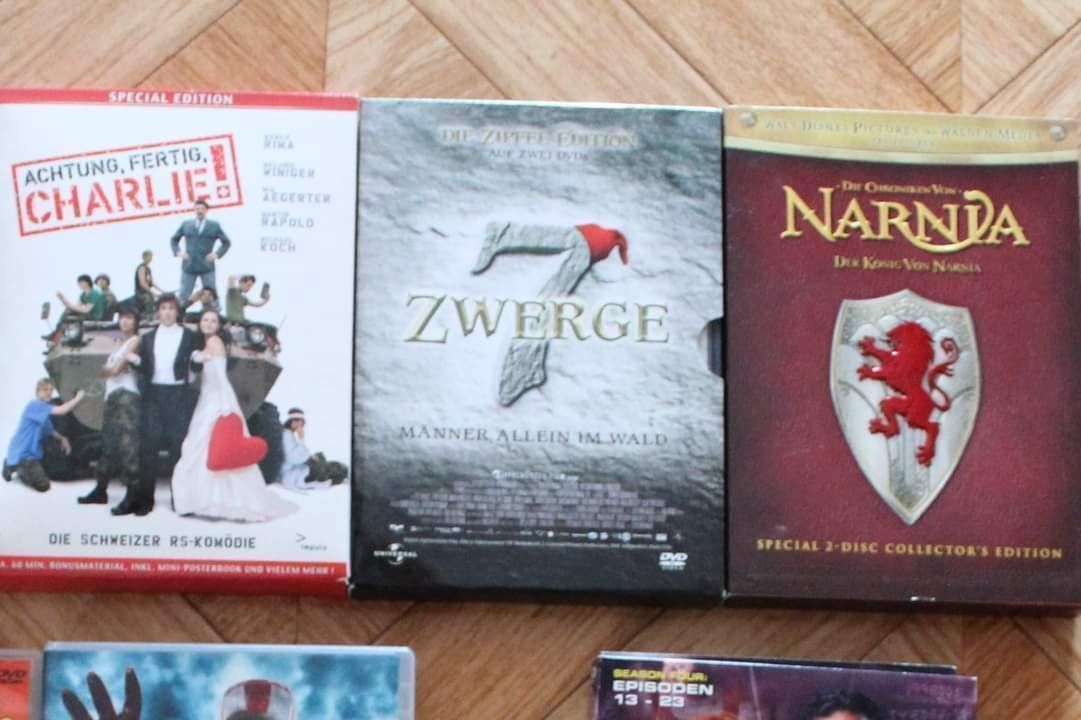 Tutti i DVDs: 3 DVDs – Usato da Kerns venduto da KIRSCHE06