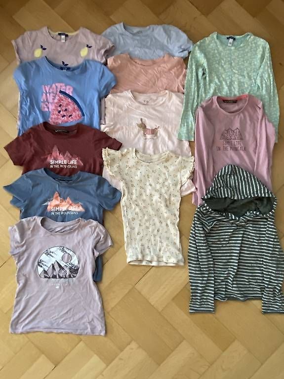 Ensembles coordonnés: Mädchen-Kleiderpaket – D'occasion à Thalwil par DanielaW87 1
