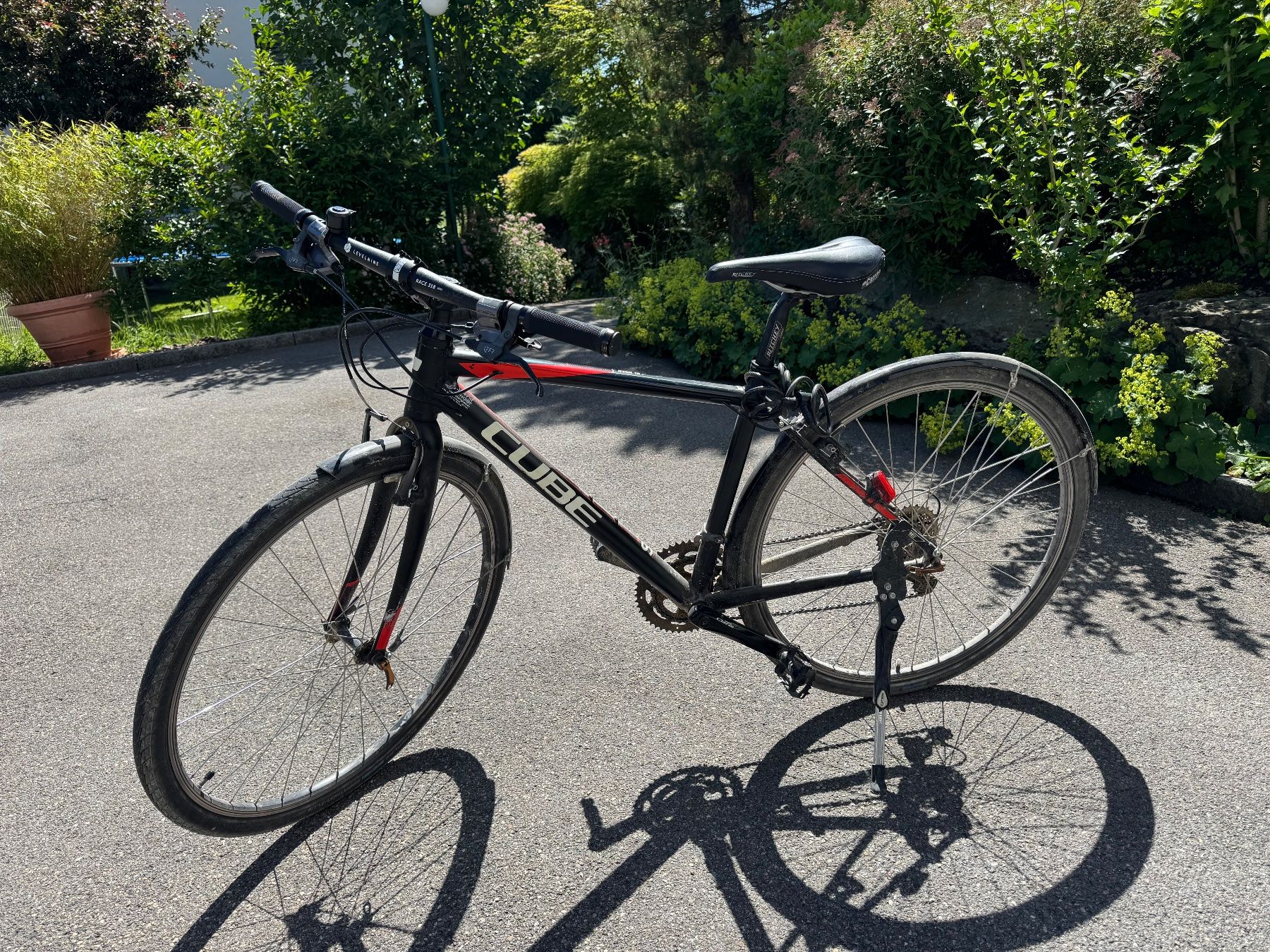 Cube Velos: Stadtvelo für Pendler & Freizeitfahrer – Gebraucht aus Grüningen von ais_thy6