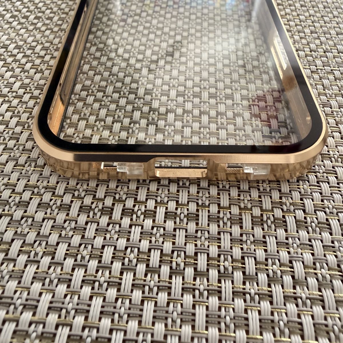 Covers & Schutzfolien: I Phone 17Pro - Magnet Hülle – Neu (gemäss Beschreibung) aus zürich von may_yj9f 2