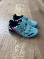 Umbro - Flip Kids Hallenfussballschuhe, Gr. 27