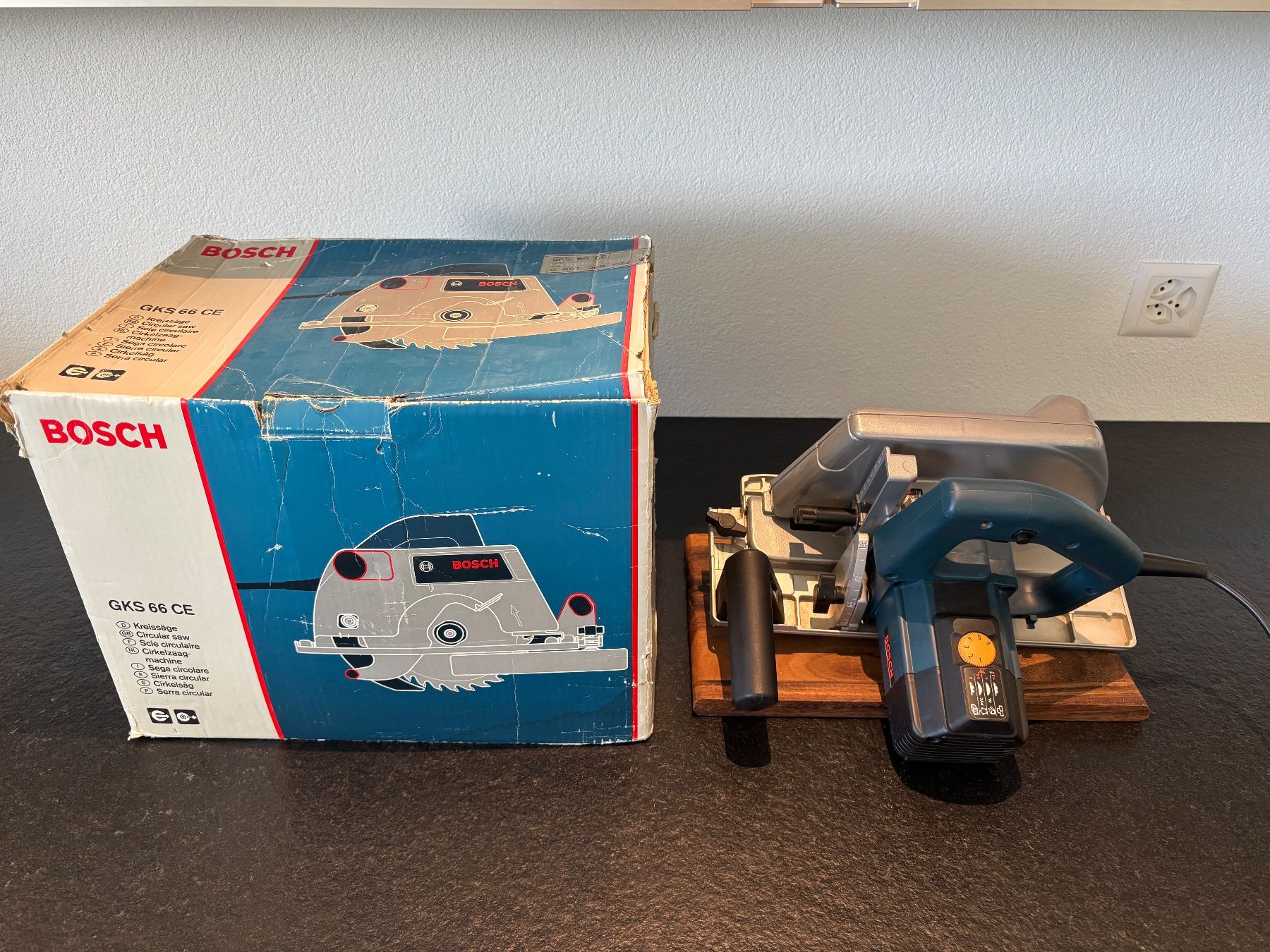 Bosch Seghe: Bosch GKS 66 CE Handkreissäge – Usato da St. Pantaleon venduto da McIntosh01