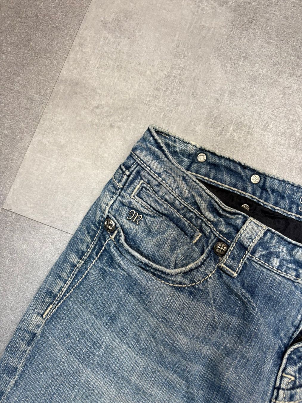 Jeans: Miss Me Bootcut Flared Jeans - Grösse M/30 – Nuovo (secondo la descrizione) da Werdenberg venduto da hase.vintage 4