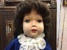 Alte Schöne Puppe / Ancienne Poupée