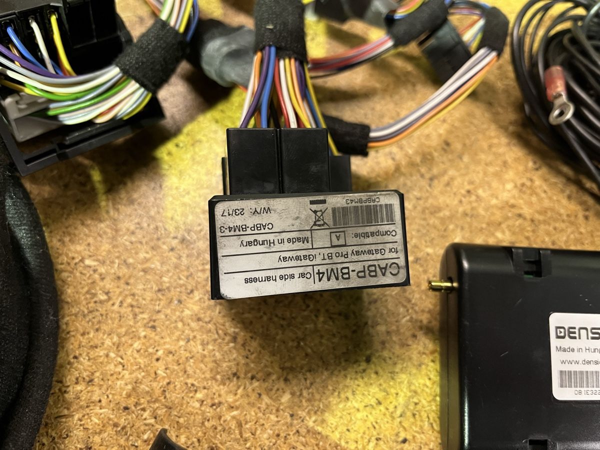 BMW Radio: Dension Gateway pro BT + DAB, BMW e46 Professional Navi – Difettoso da Greppen venduto da Slik21 2