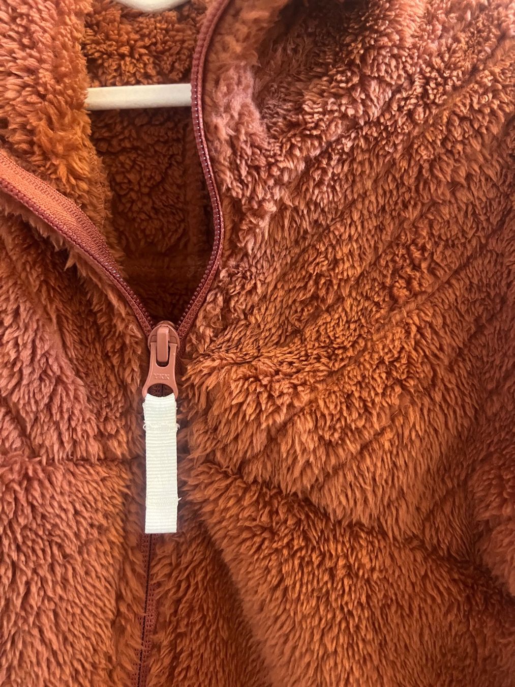 Maglioni & Felpe: Warme Quechua Teddyfleece Jacke, Grösse s – Usato da Altstätten SG venduto da Melval22