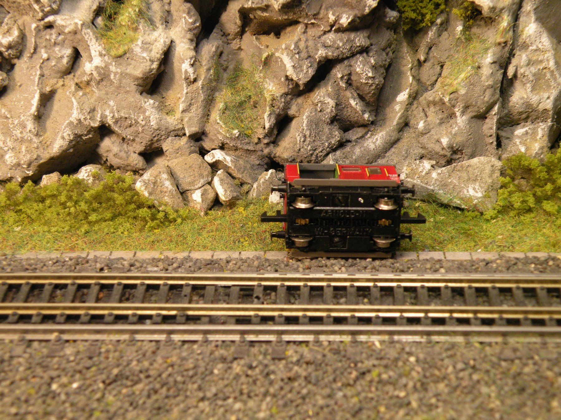 Arnold Modellini di ferrovie: Traktor Arnold Spur N rot – Usato da Steffisburg venduto da loki36 2