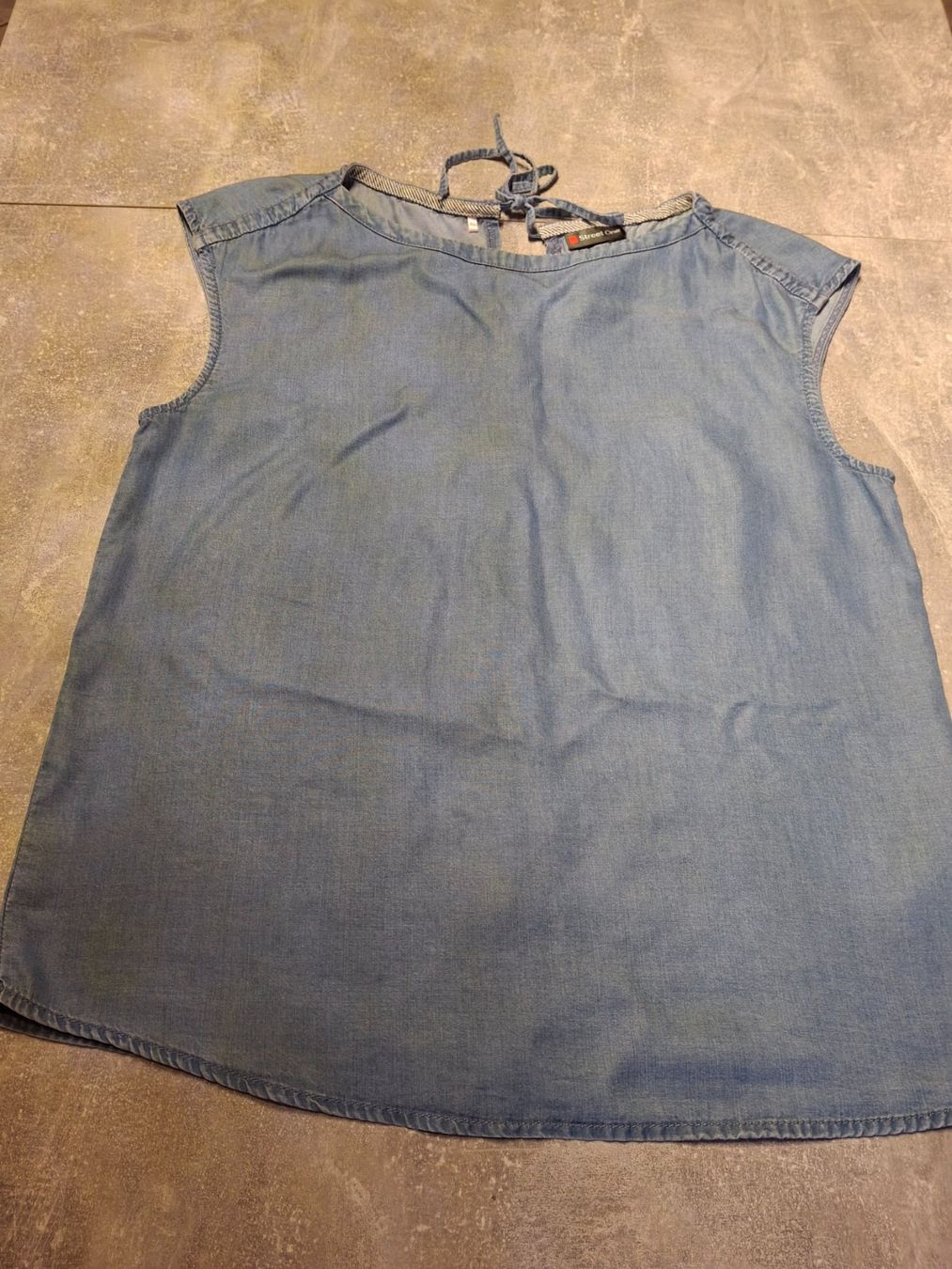 Top: Haut taille 38 marque Street One – Usato da Villiers venduto da san_jn5w 1