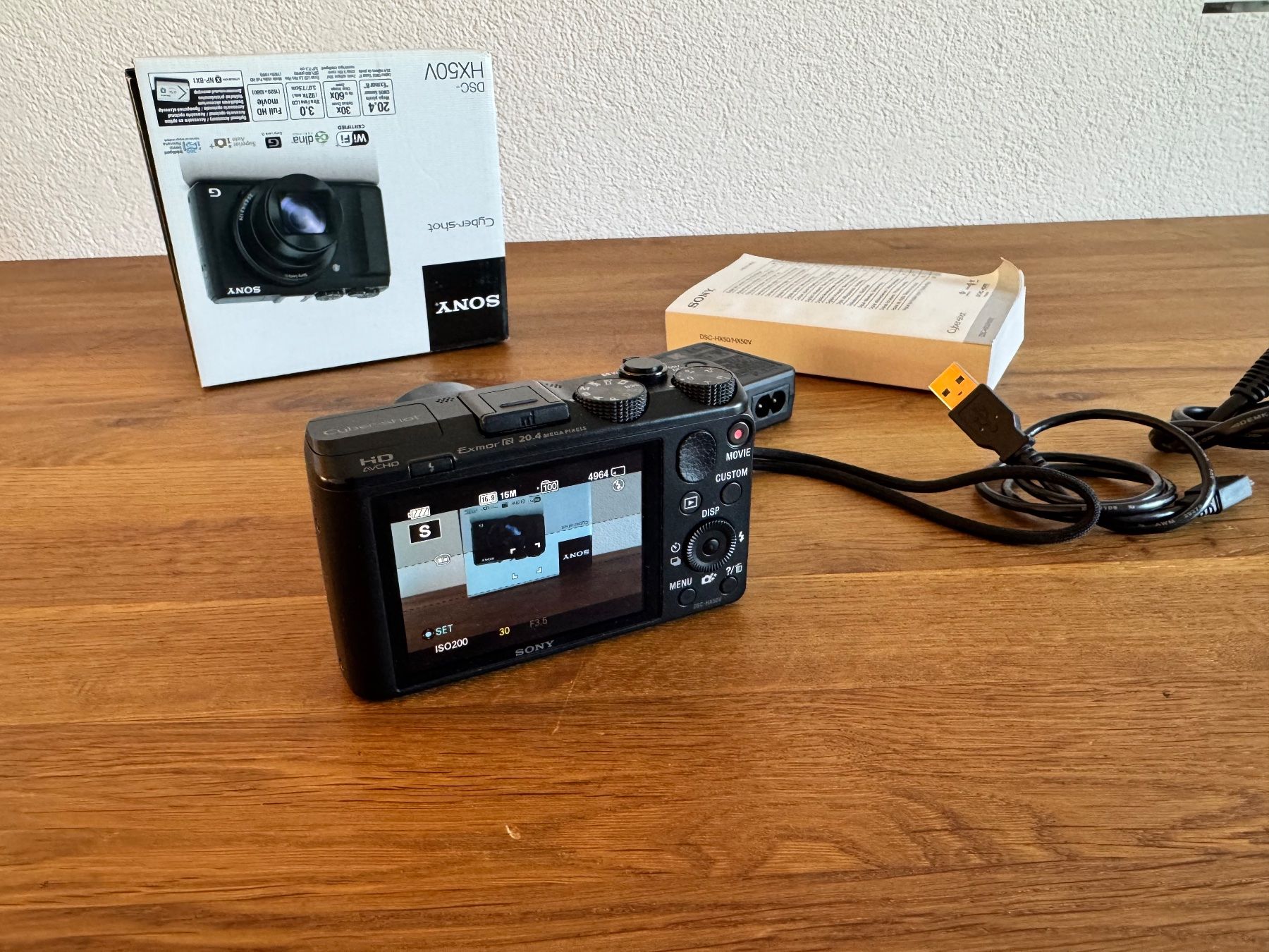 Sony Fotocamera: Digitalkamera Sony DSC-HX50V – Nuovo (secondo la descrizione) da Frauenfeld venduto da guli11 4
