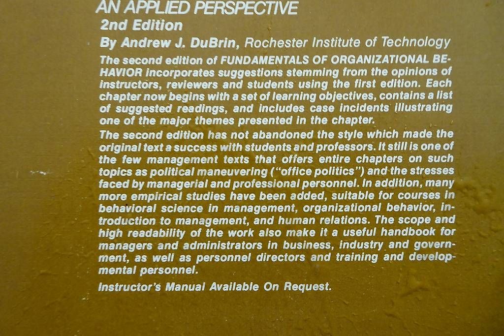 Bücher: Fundamentals of organizational Behavior – Gebraucht aus Dinhard von Xspark 1