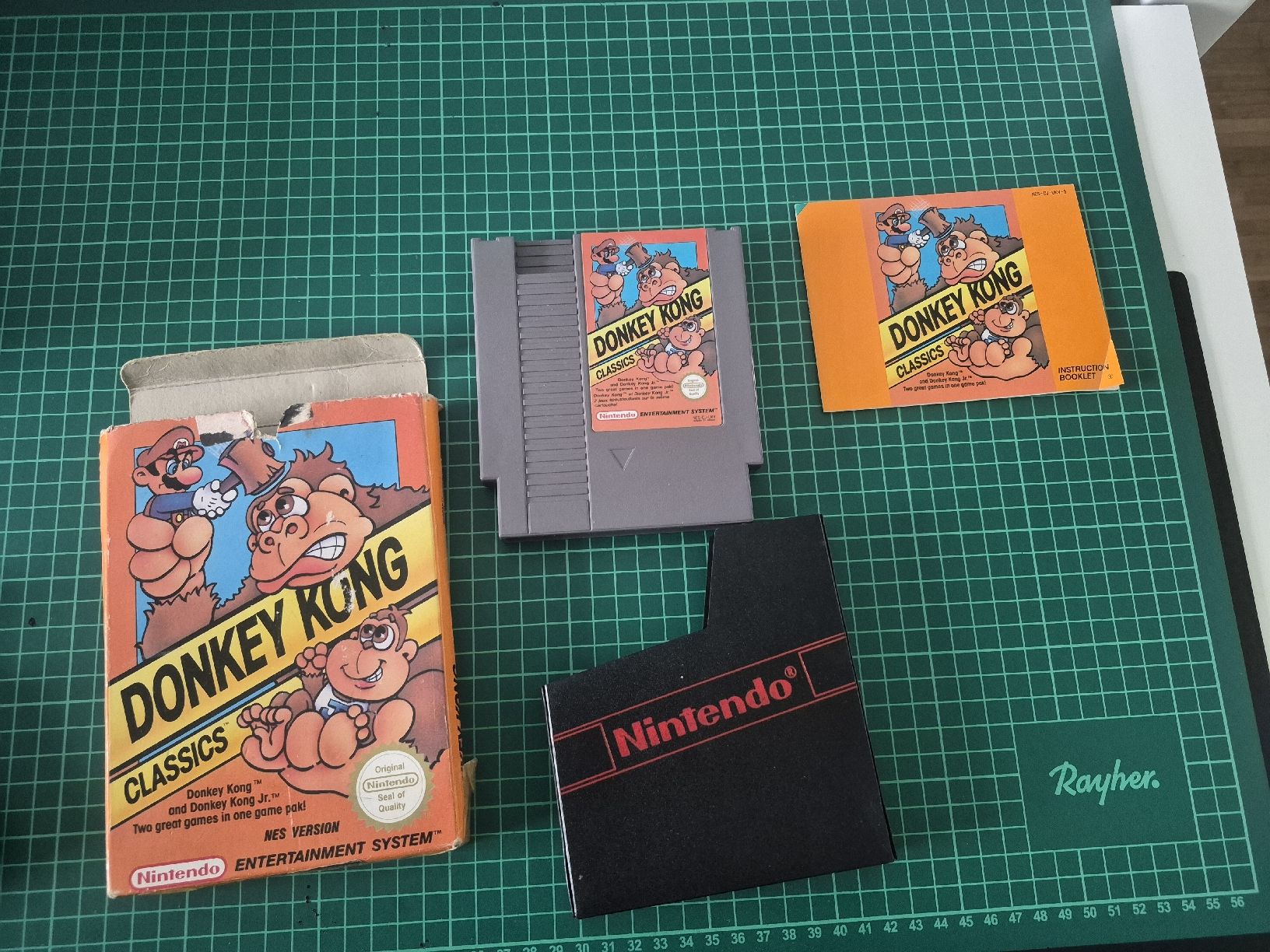 Nintendo Giochi: Donkey Kong Classics - Nintendo NES - Boxed, Complete! – Usato da Meyrin venduto da Retro-GZ
