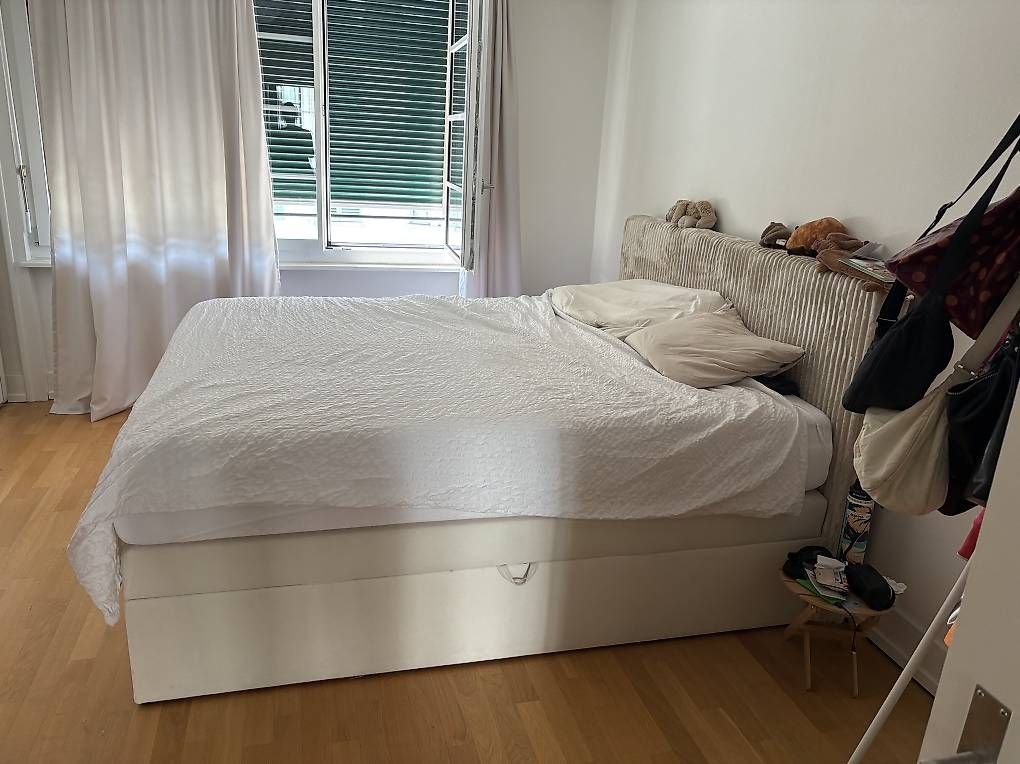 Mömax Betten: Boxspring Bett in Cordoptik – Gebraucht aus Luzern von noe_8lwp 1