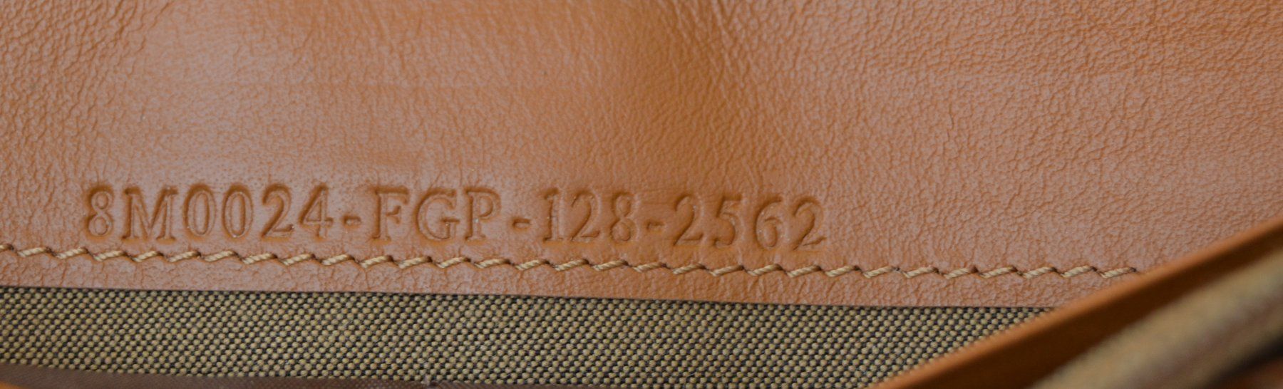 Fendi Portamonete: Fendi Geldbörse / Portefeuille – Usato da Collonges venduto da arashee 6