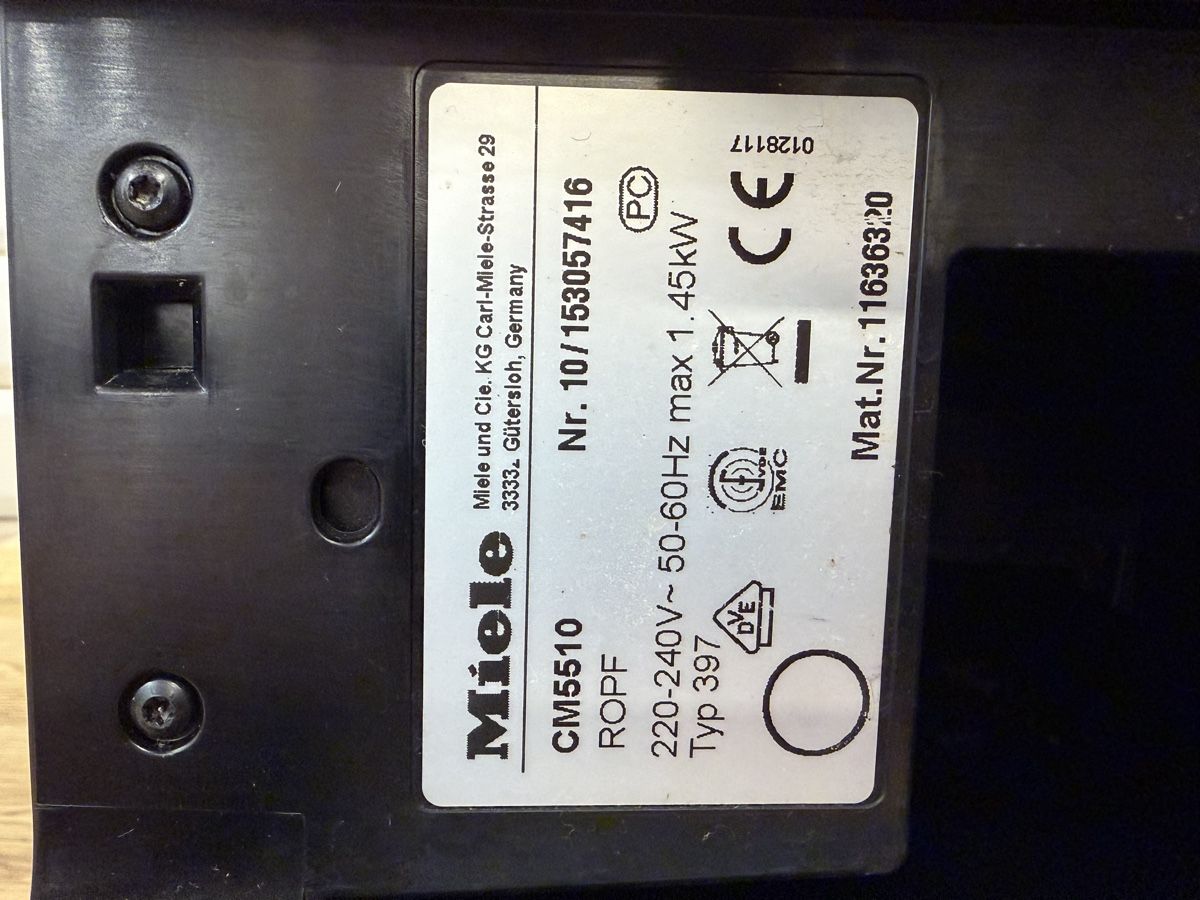 Miele Macchine per caffè & Macchine per espresso: Kaffeemaschine MIELE CM5510 Roségold – Difettoso da Wetzikon ZH venduto da Clickcz 3