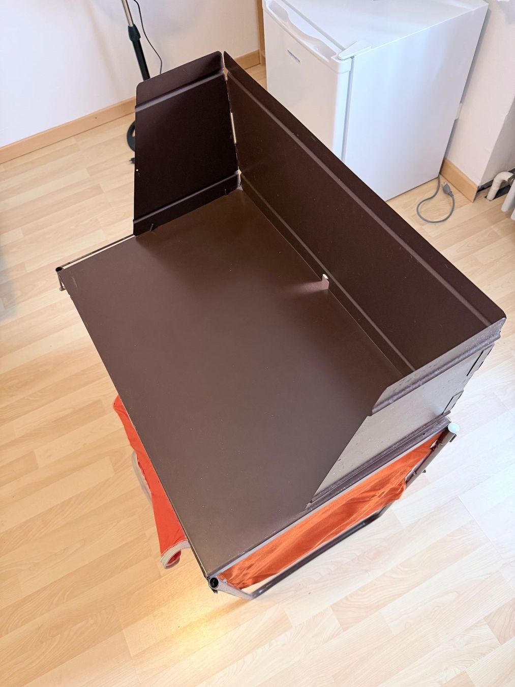 Cucine complete: Campingküchenmöbel aus den 70-ern – Usato da Emmenbrücke venduto da Pplotter 4