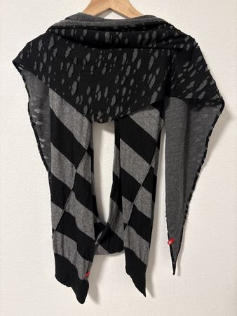 Cooler edc Esprit Winterschal / Frühlingsschal, Grau/Schwarz