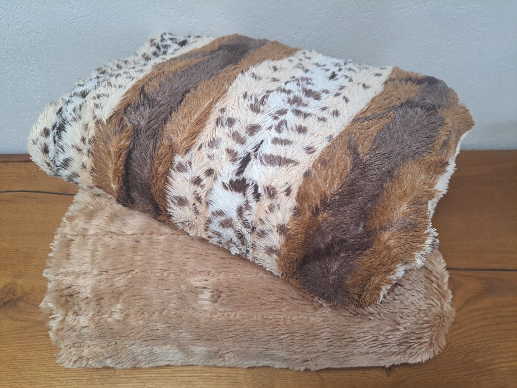 Coperte: Kuscheldecke 2x – Usato da Vella venduto da Cuolm