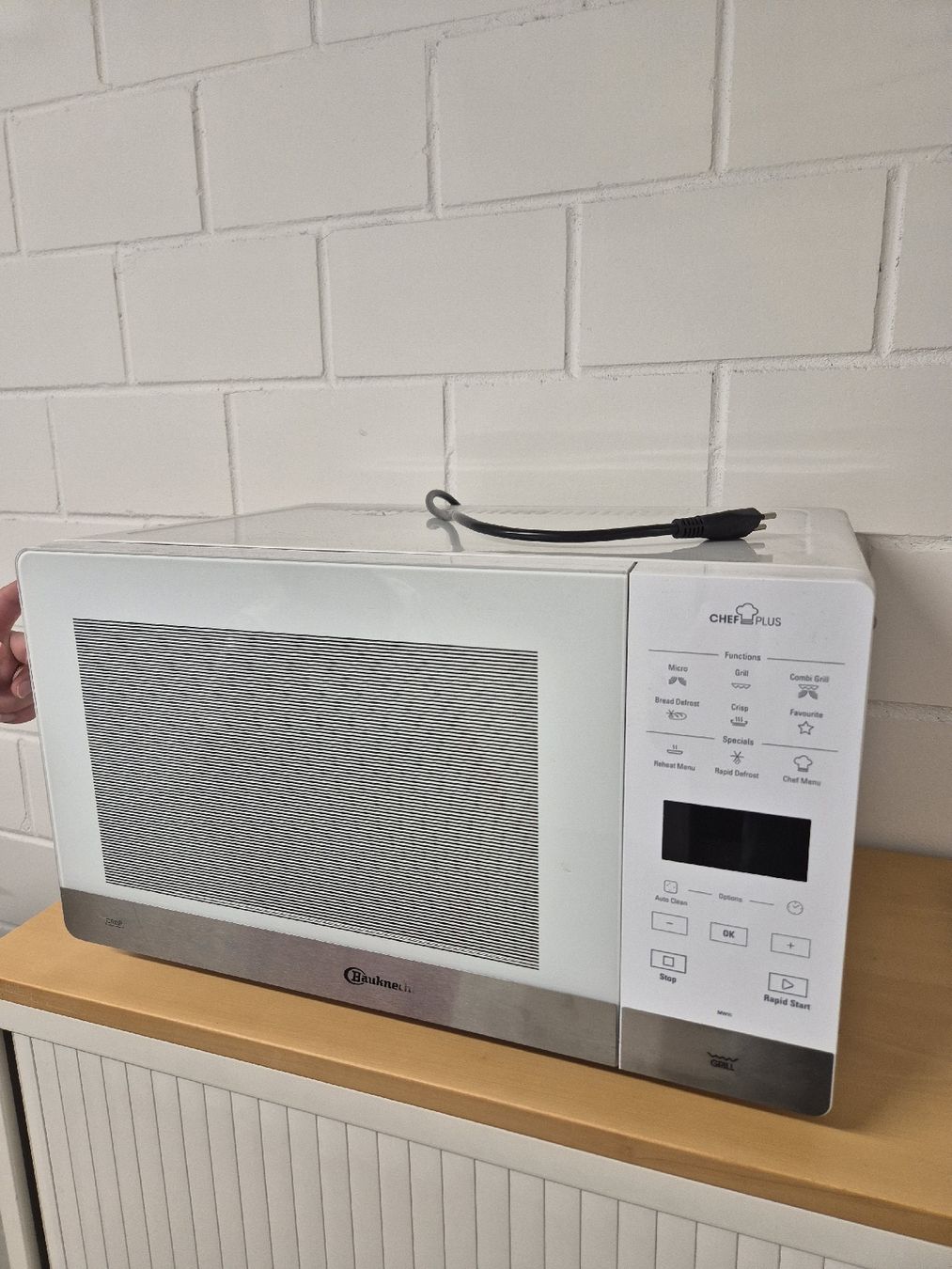 Elettrodomestici da cucina: Mikrowelle Chefplus – Usato da Nottwil venduto da pfl_65bg