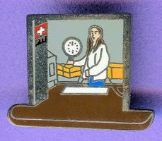 PTT   Pöstlerin am Postschalter