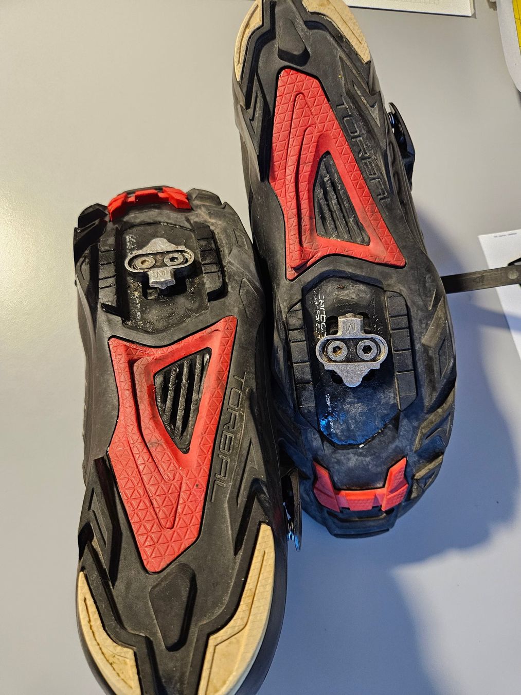 Shimano Scarpe da uomo: Bikeschuhe Shimano Grösse 43 – Usato da Langendorf venduto da Bruenu 3