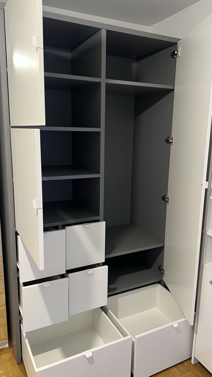 Ikea Armadi: VISTHUS Wardrobe, 122x59x216 cm – Usato da Dübendorf venduto da kat_yx9r 1