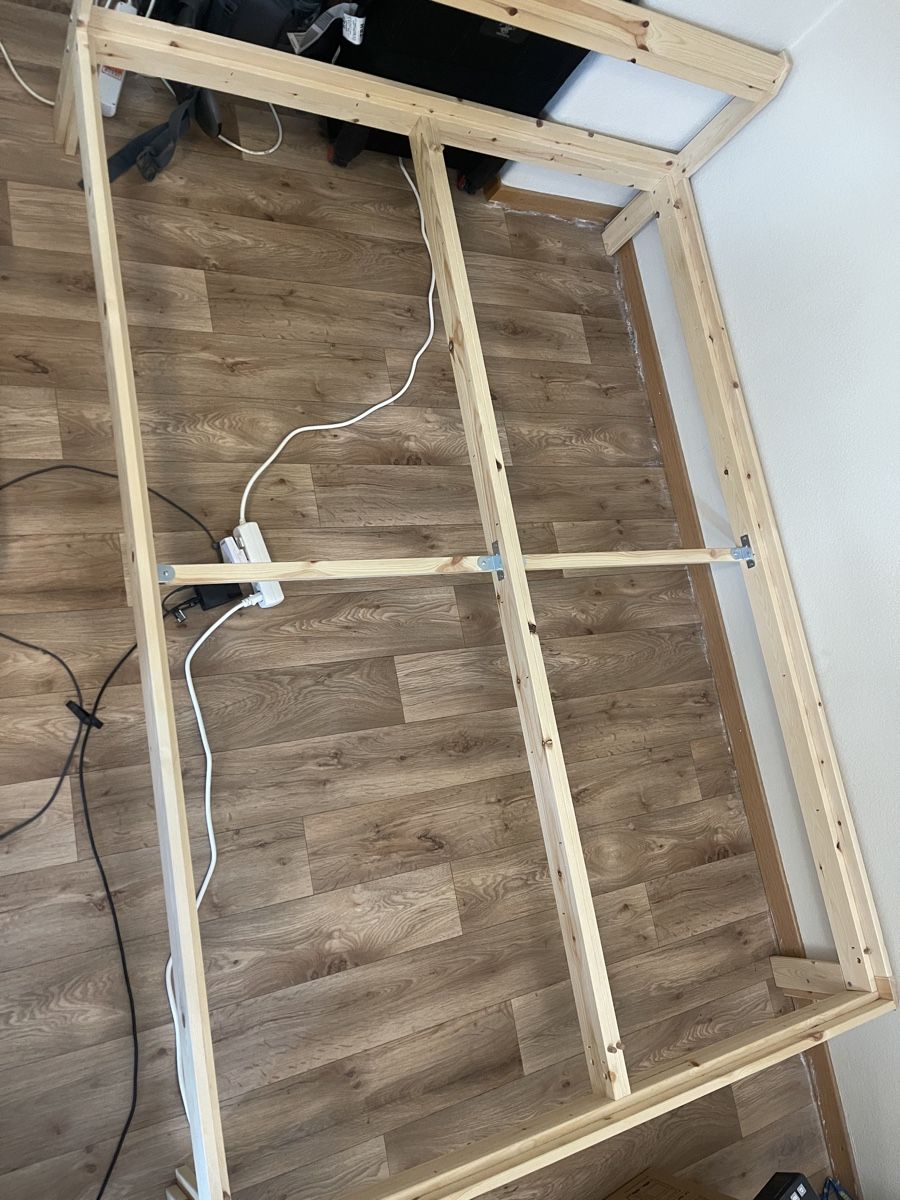 Betten: IKEA Bedframe – Gebraucht aus Zürich von Jiajun_Peng 2