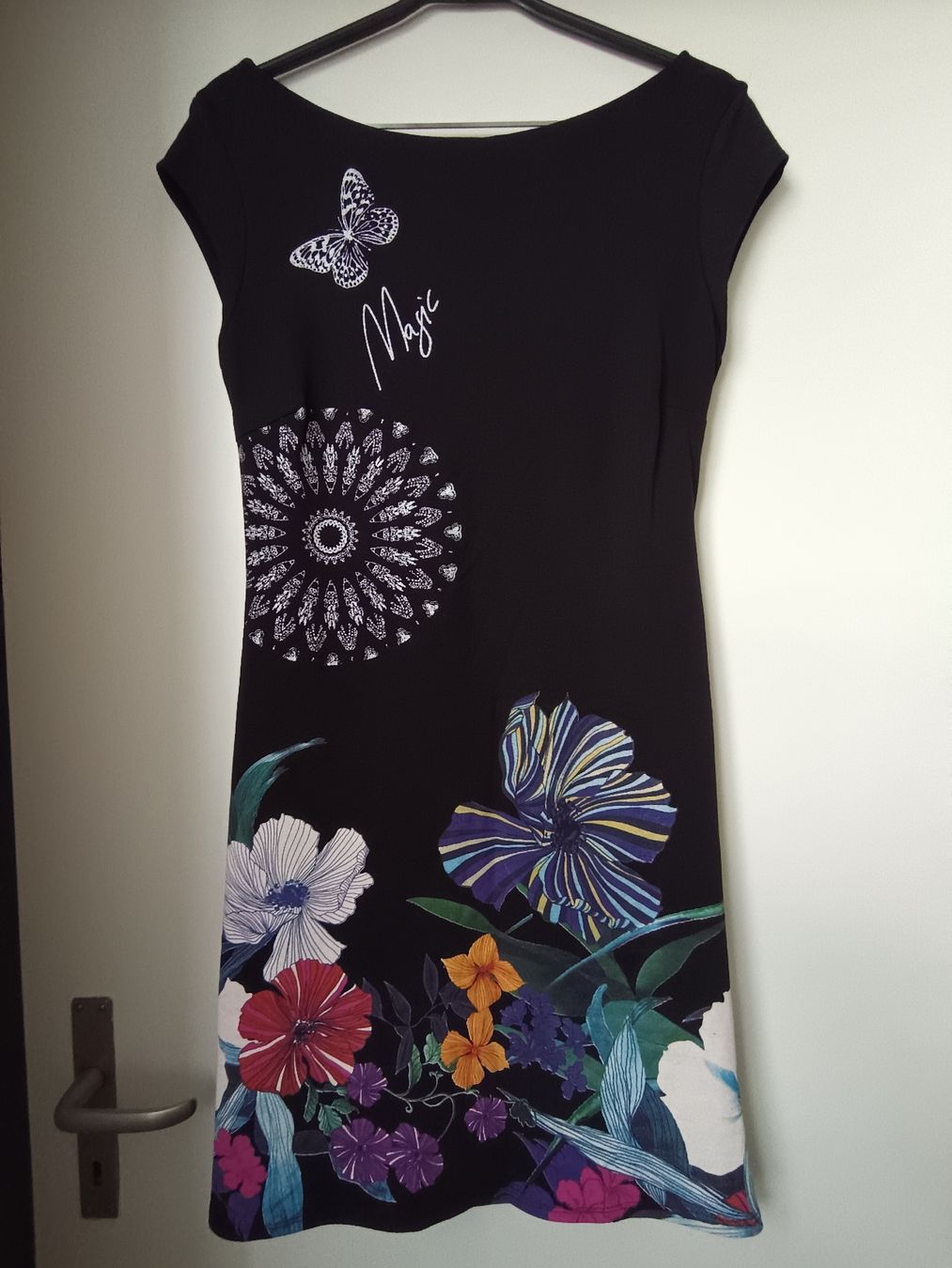 Desigual Kleider: Kleid Desigual NEU, Gr.M – Neu und originalverpackt aus Zug von Annina29