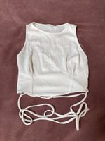 Ärmelloses, weisses Sommer Top mit Schnüren, S